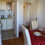 In 54678 Apartment *