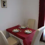 In 54678 Apartment *