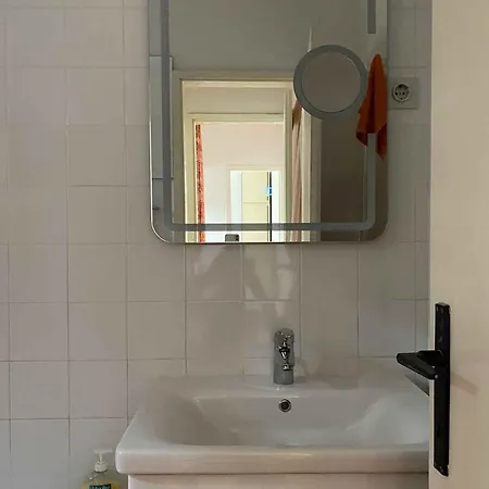 In 54678 * 塞尔瑟